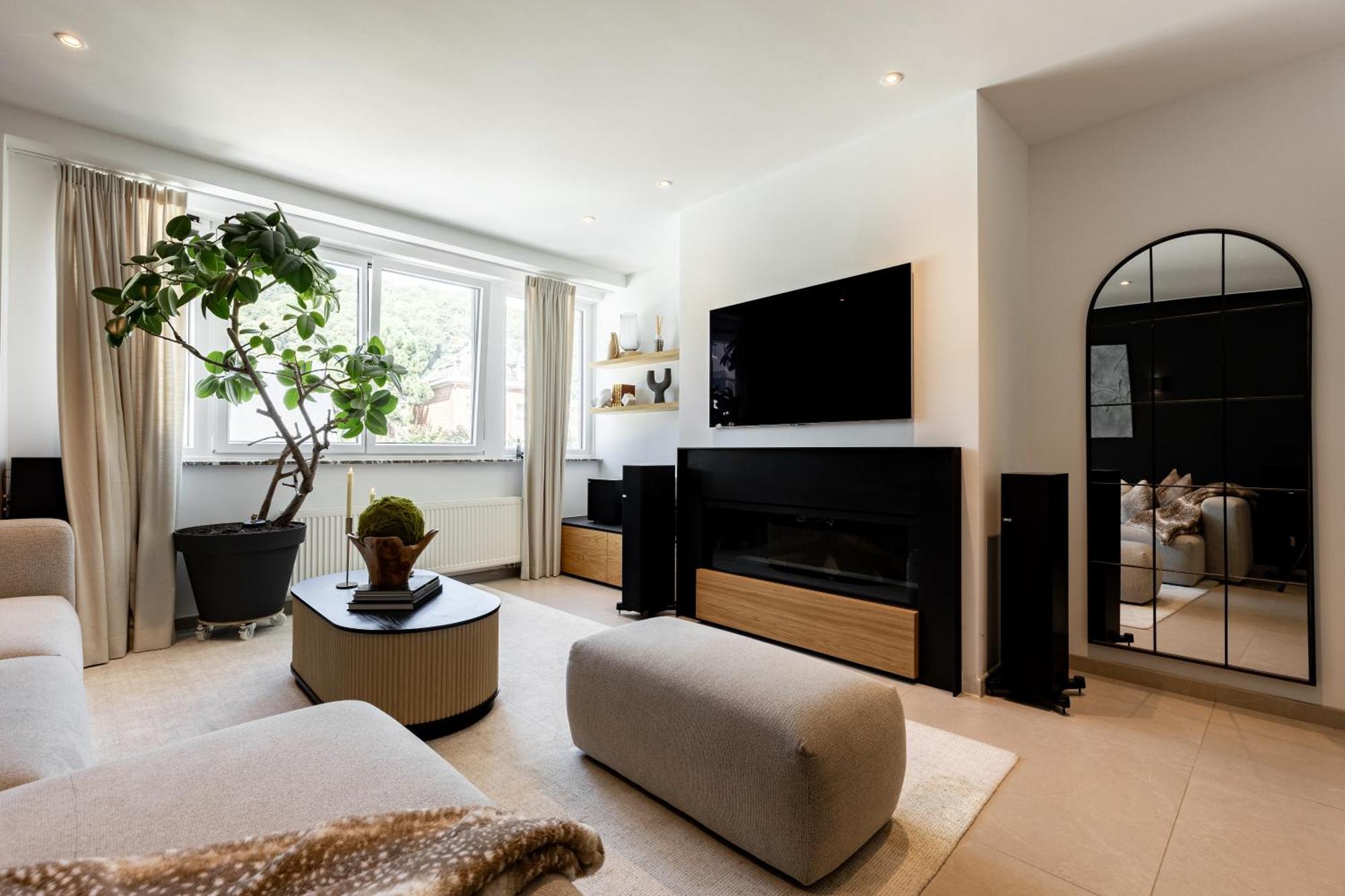 The Edgewater Suites - Park View Namur Kültér fotó